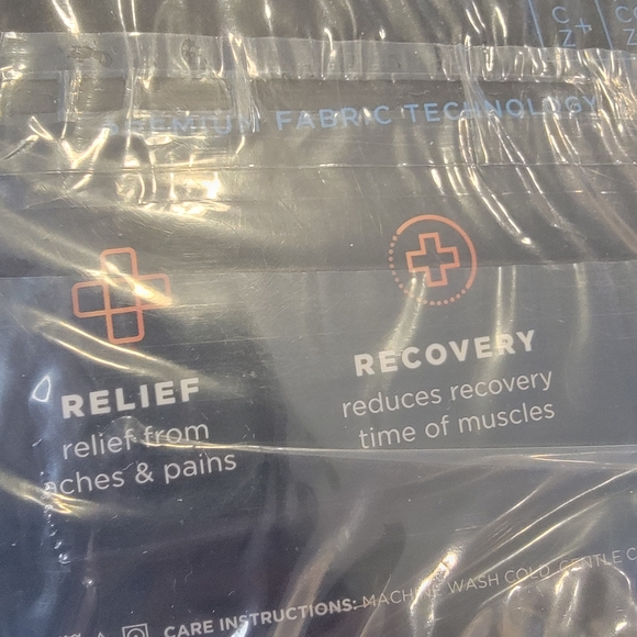 TOMMIE COPPER Compression Over Calf Socks Jade Green 4 Pc Nanoglide Large NWT - Picture 14 of 15